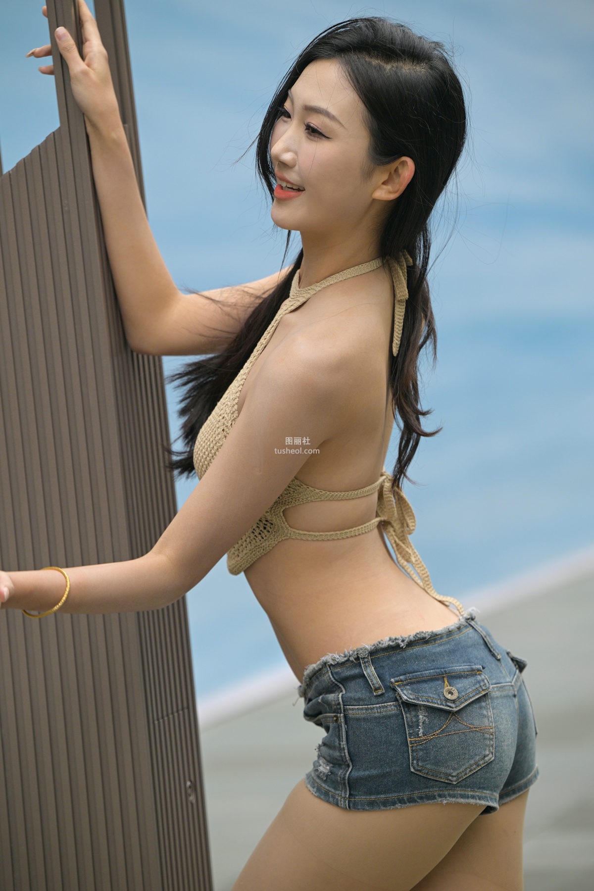 精选街拍作品 NO.2854 热裤丝袜小吊带1